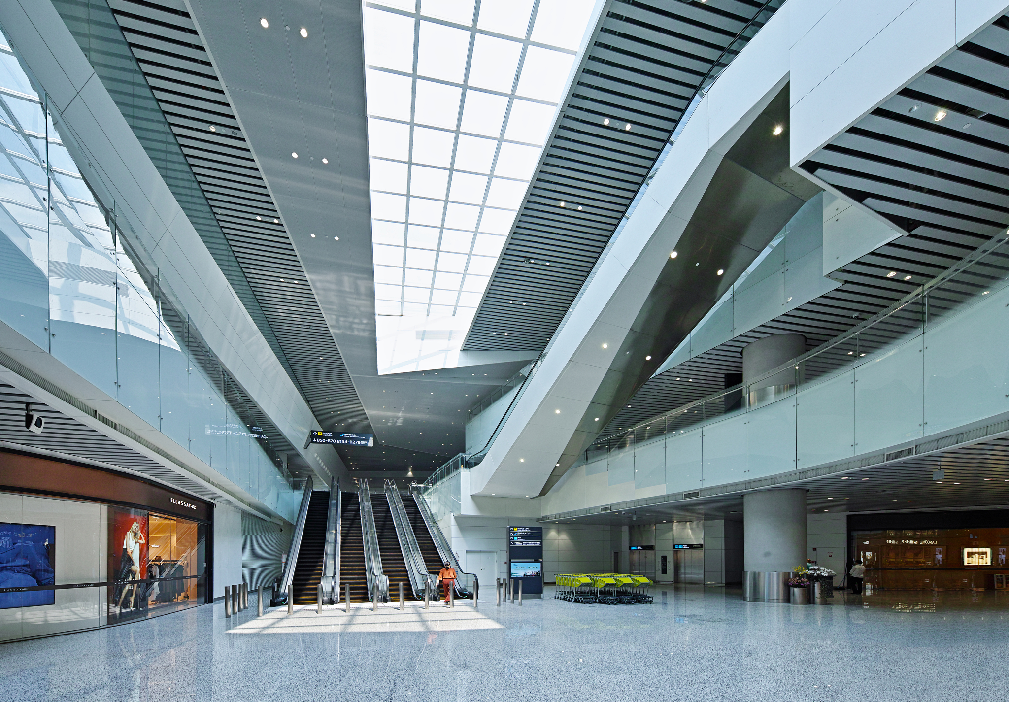 Domestic commercial area inside the terminal.